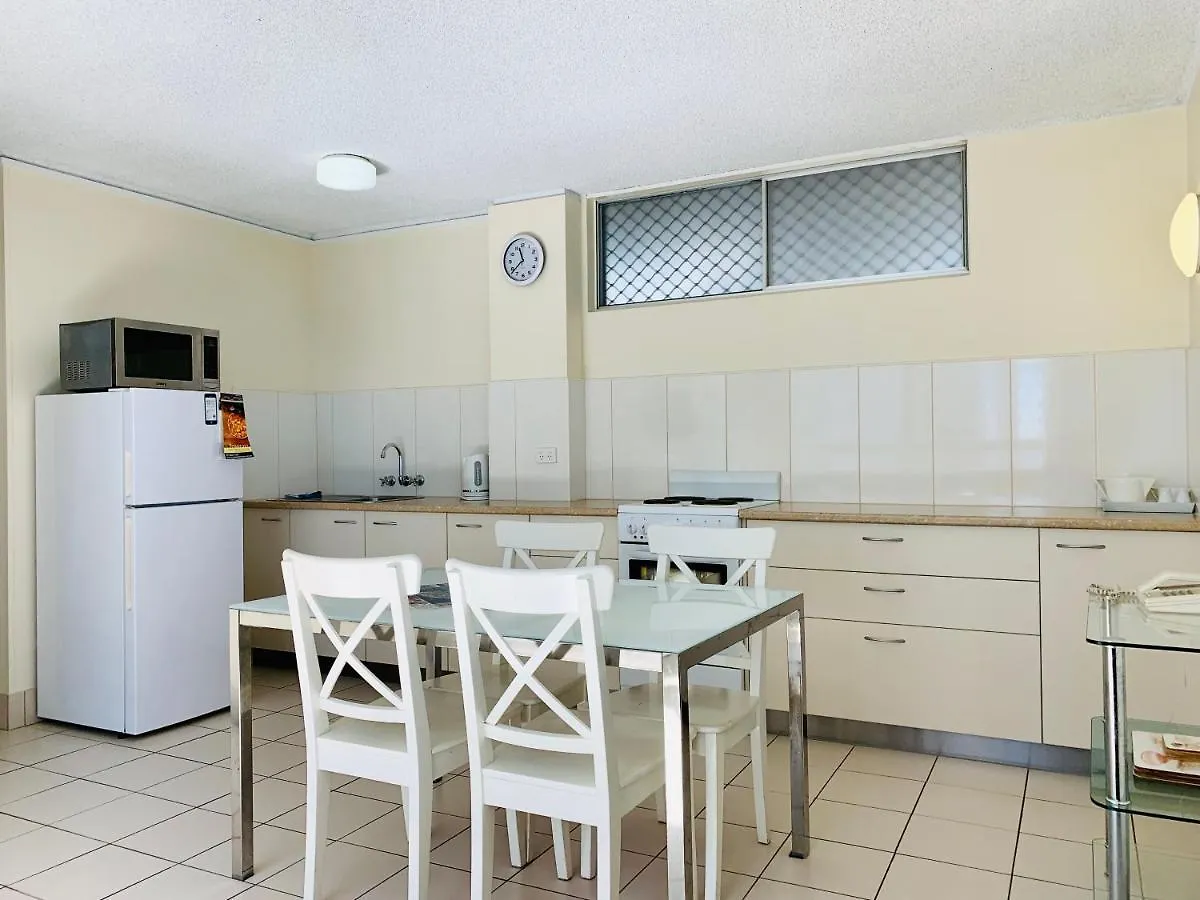 The Shore Apartments - Beachfront Gold Coast Aparthotel