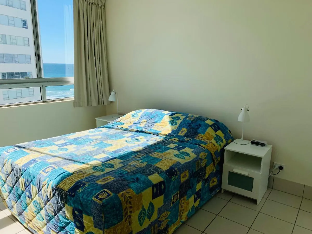 Aparthotel The Shore Apartments - Beachfront Gold Coast