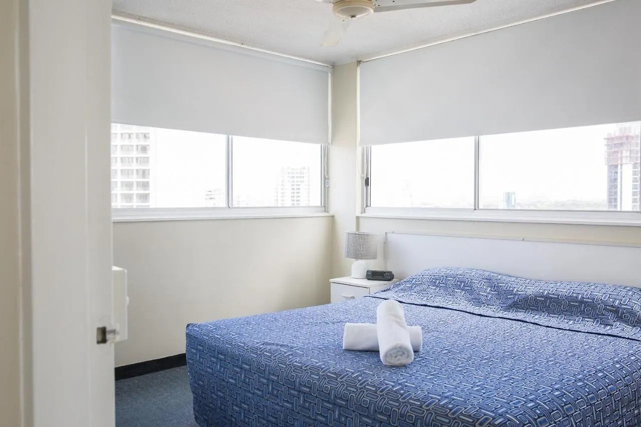 Aparthotel The Shore Apartments - Beachfront Gold Coast