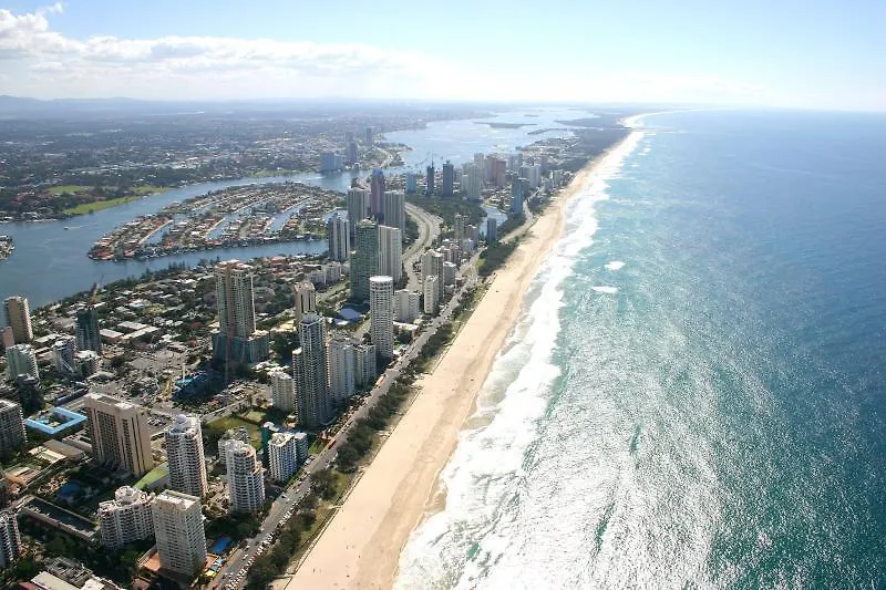 The Shore Apartments - Beachfront Gold Coast Australia