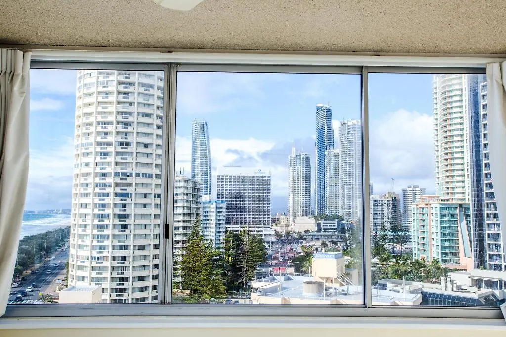 Aparthotel The Shore Apartments - Beachfront Gold Coast