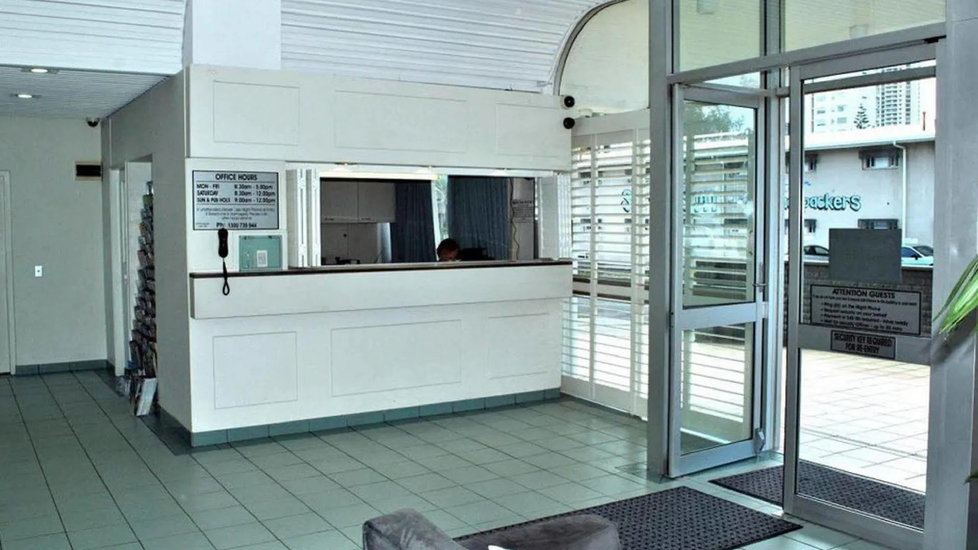 The Shore Apartments - Beachfront Gold Coast Australia