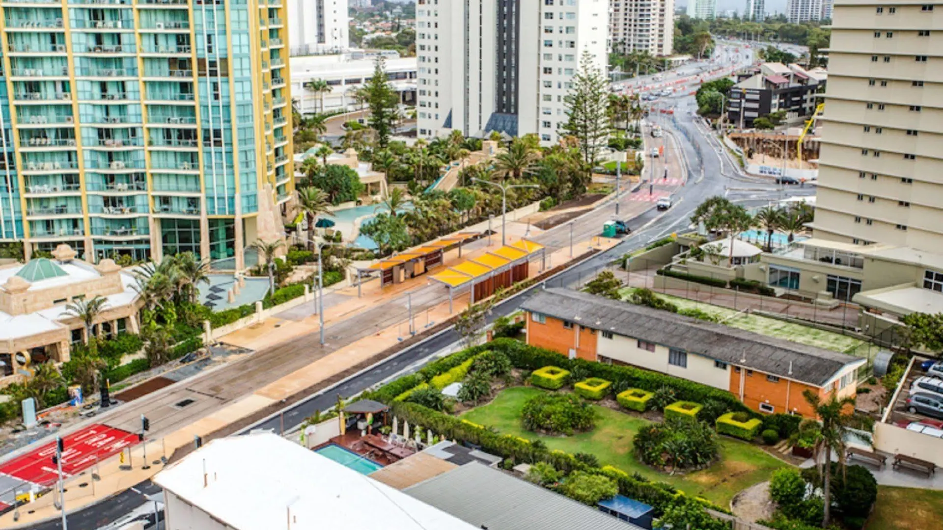 The Shore Apartments - Beachfront Gold Coast